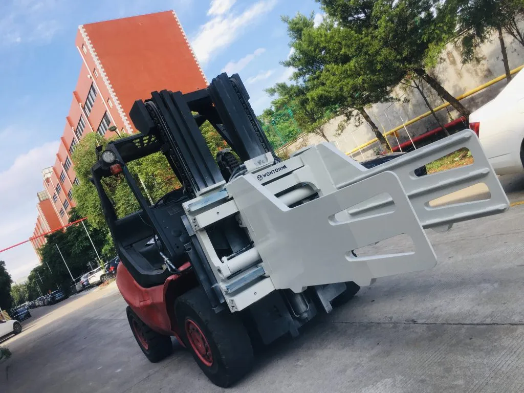 High-Performance Forklift Attachments: Elevating Efficiency in Operations