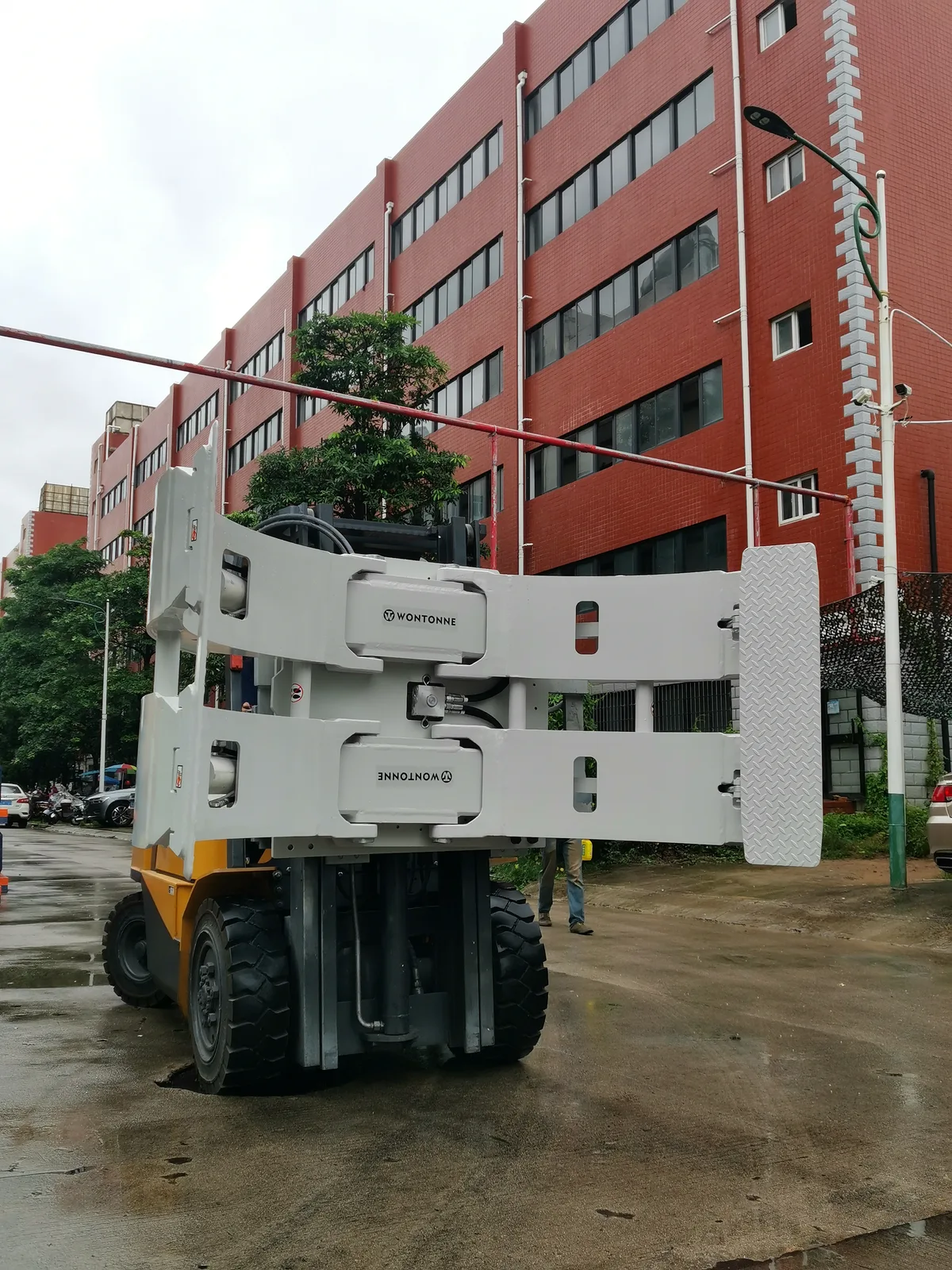 35F/45F Paper Roll Clamp - 8