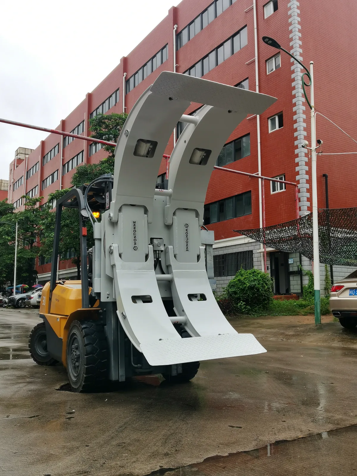 35F/45F Paper Roll Clamp - 5