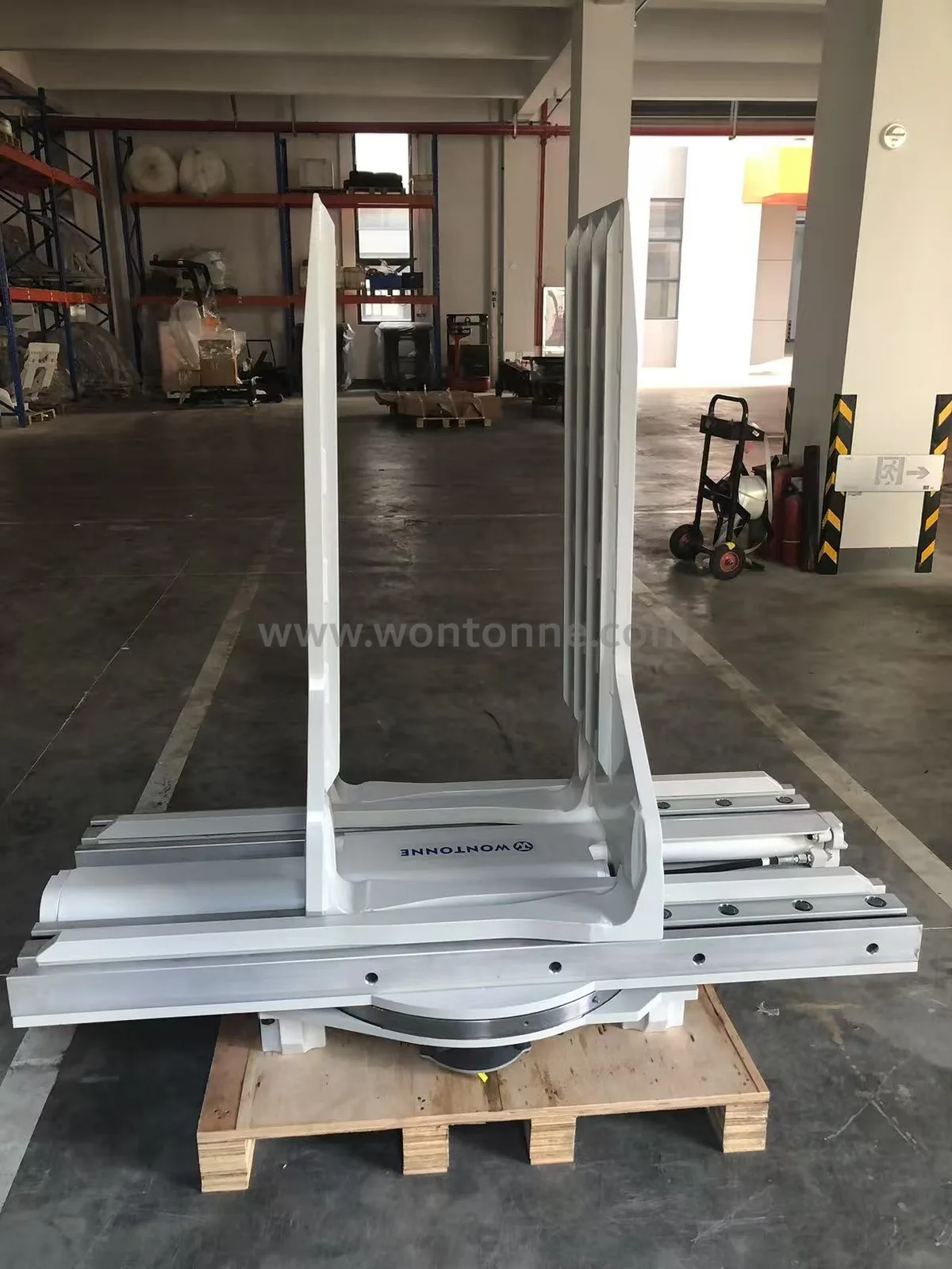 Bale clamp – E series- revolving - 10