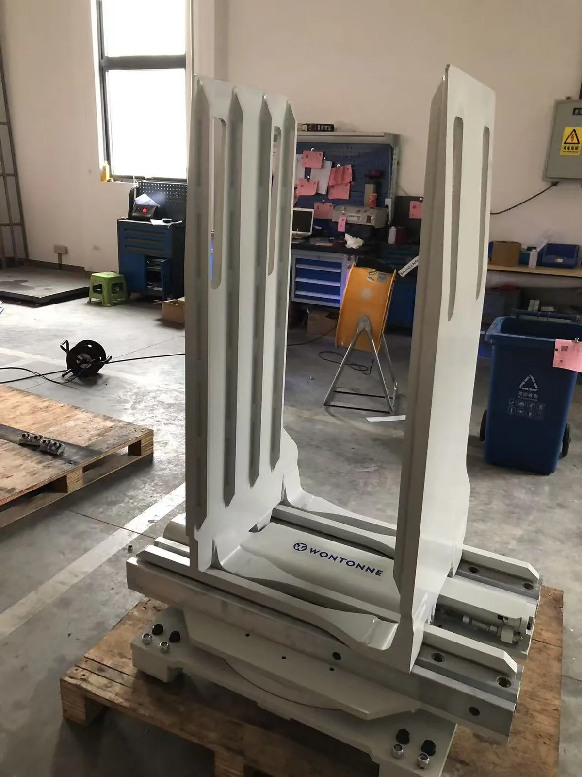 Bale clamp – E series- revolving - 3