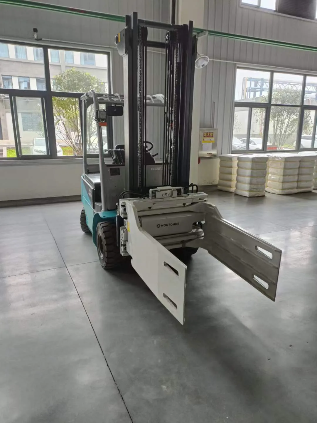 Bale clamp – E series- side shifting - 16