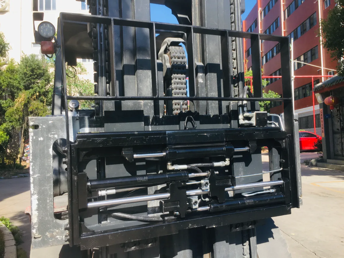 G Series Fork Positioner - 3
