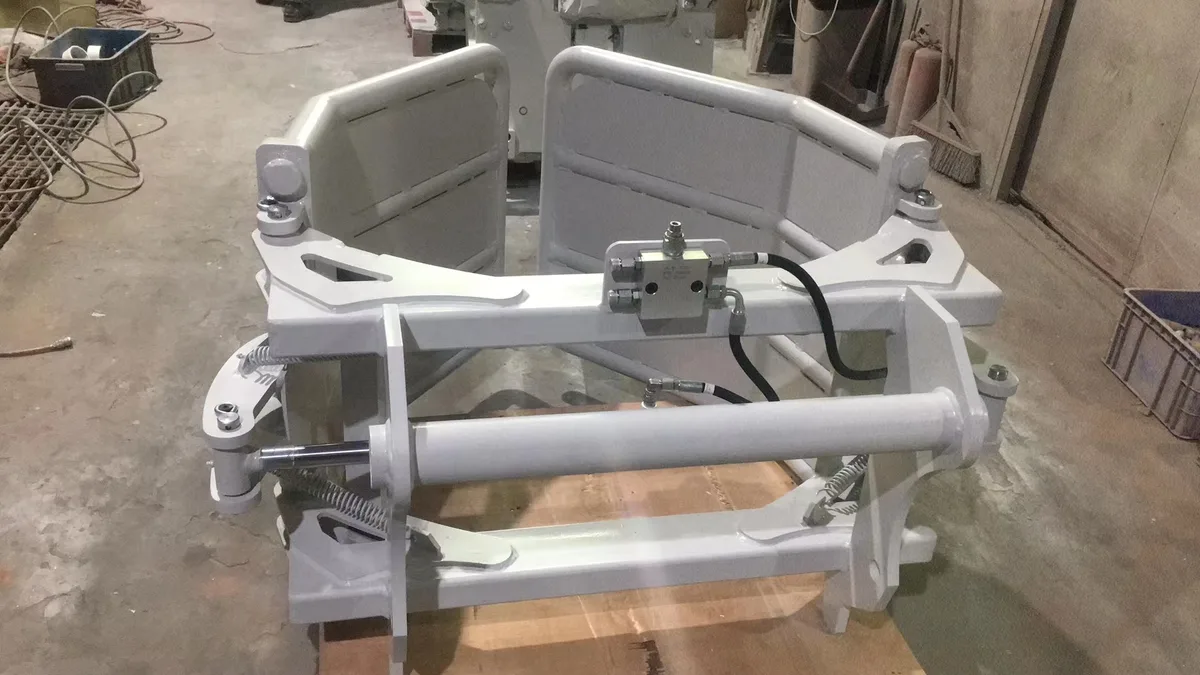 Hay Clamp - 4