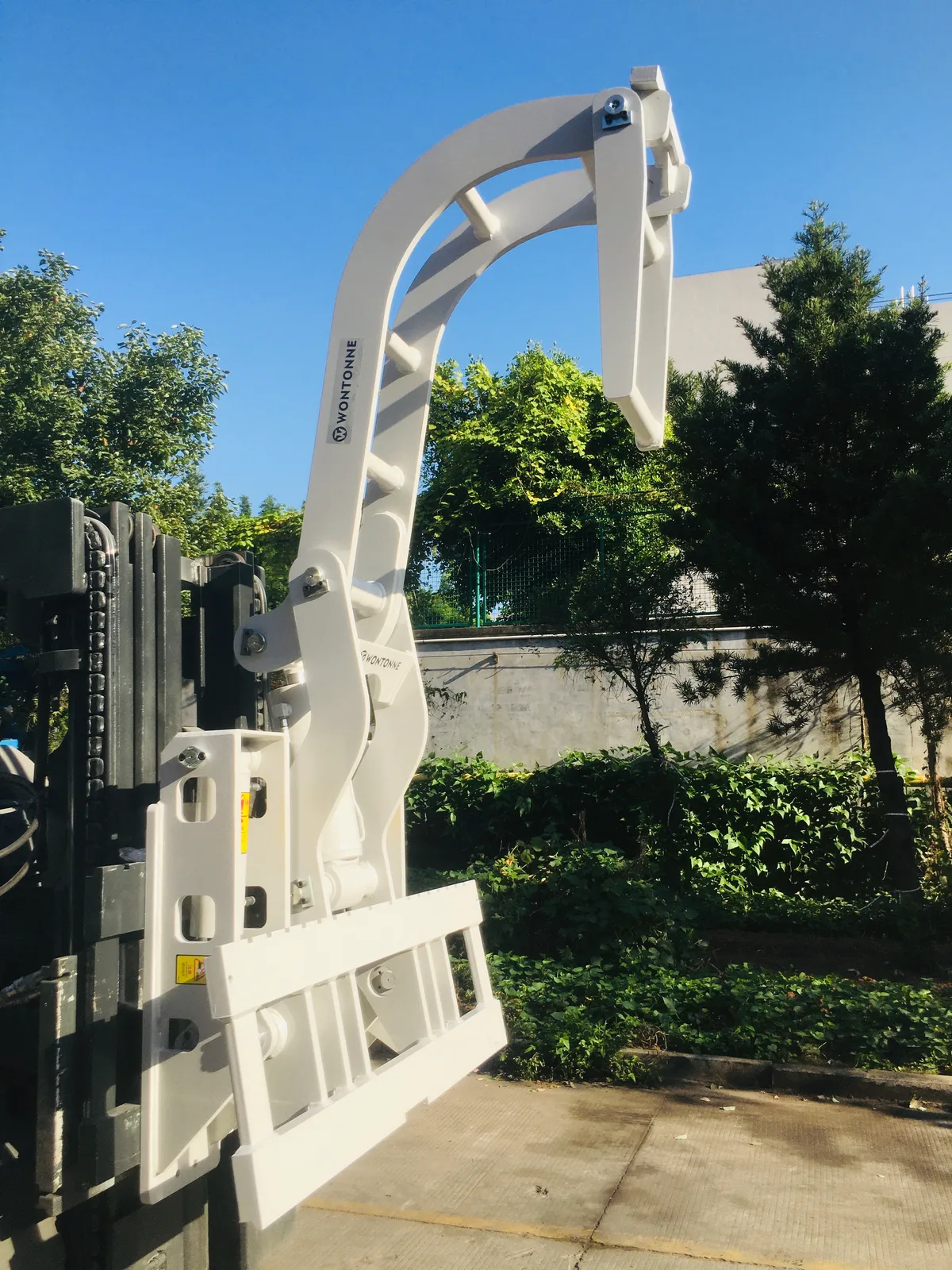 Hinged Steel Pipe Handler - 4