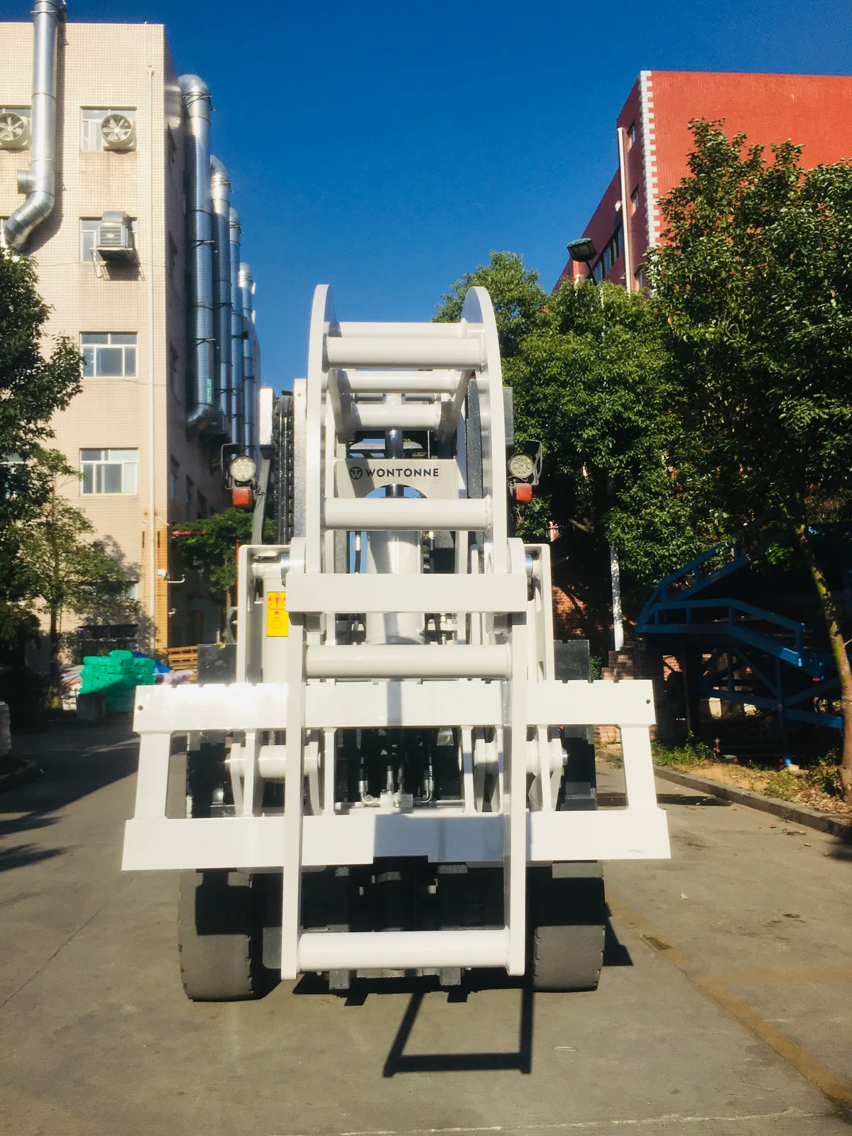 Hinged Steel Pipe Handler - 3