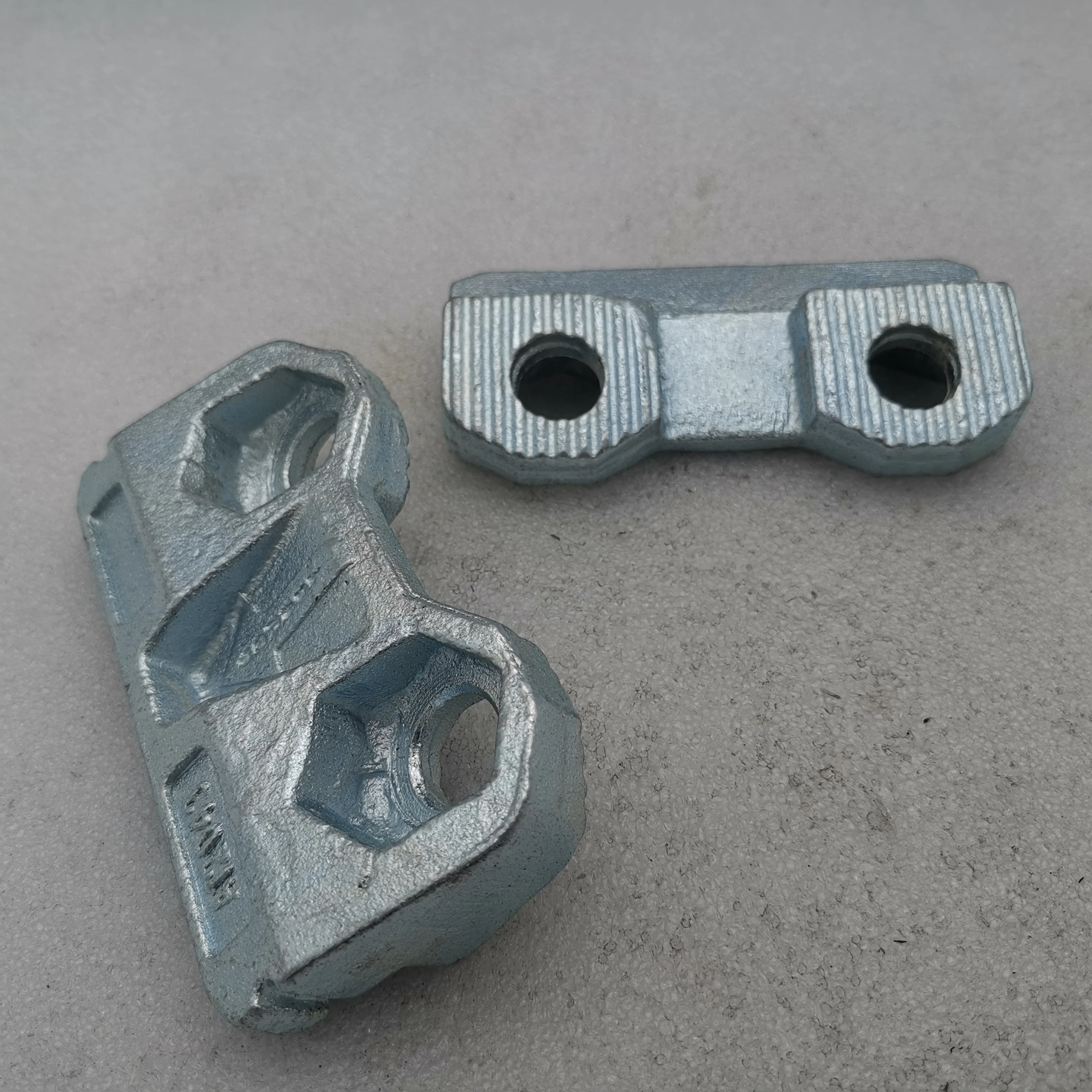 Hooks Assembly