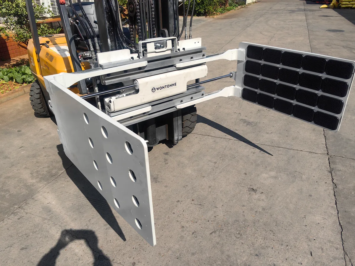Tobacco Carton Clamps - 7