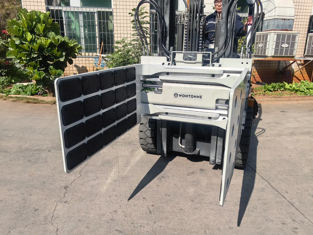 Tobacco Carton Clamps - 4