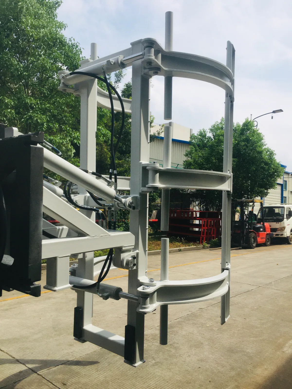 Tyre Clamp (Tipping Type) - 6