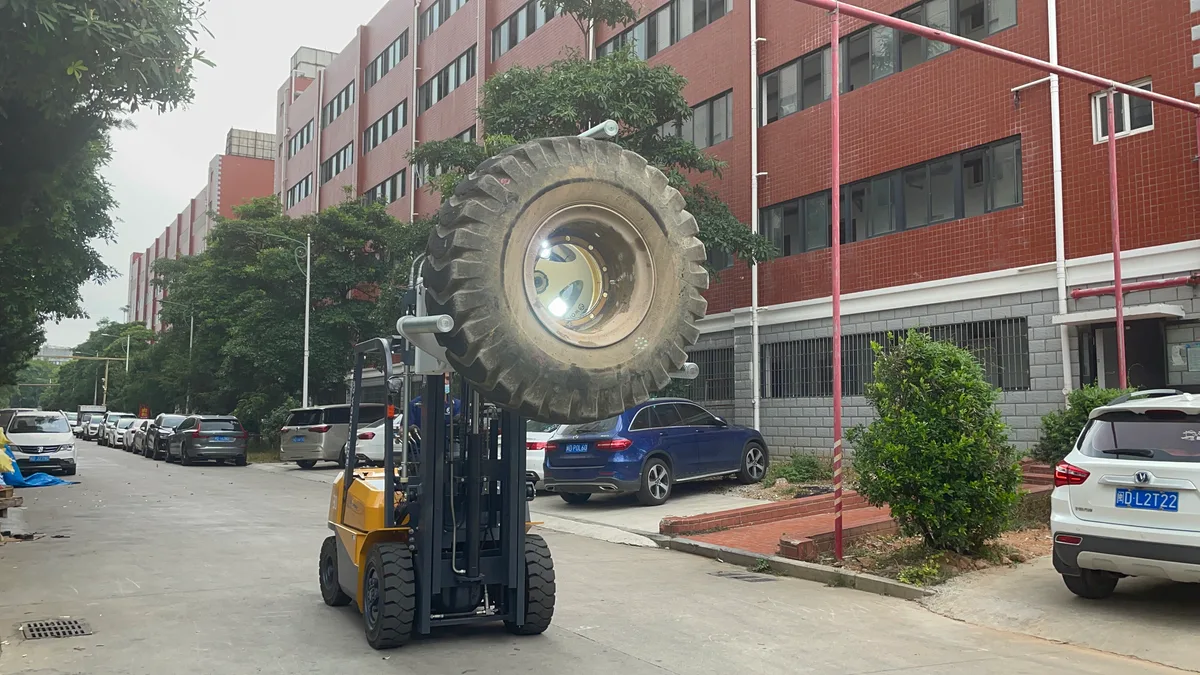 Tyre Gripper - 19