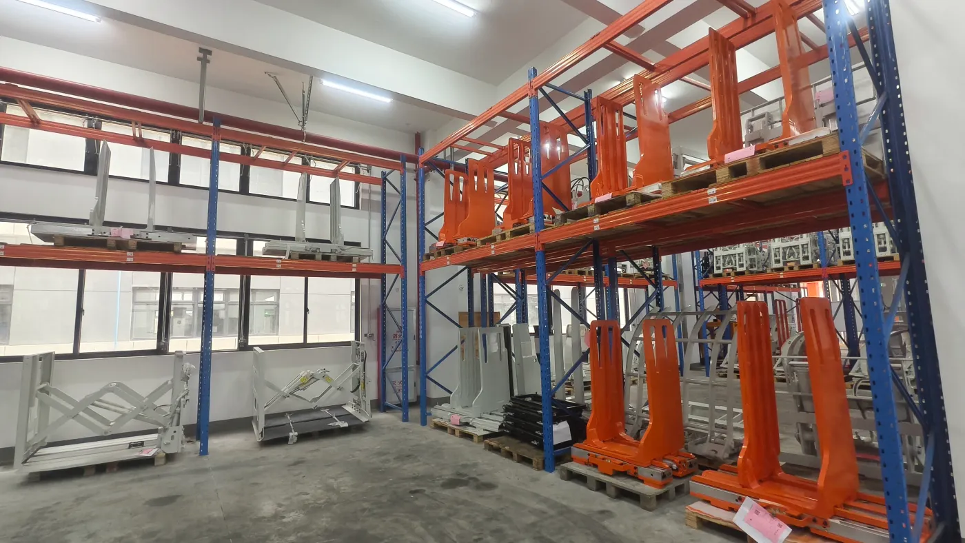 Wontonne paper roll clamp product